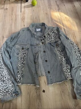 Gray Denim Jean Jacket with Leopard Panels